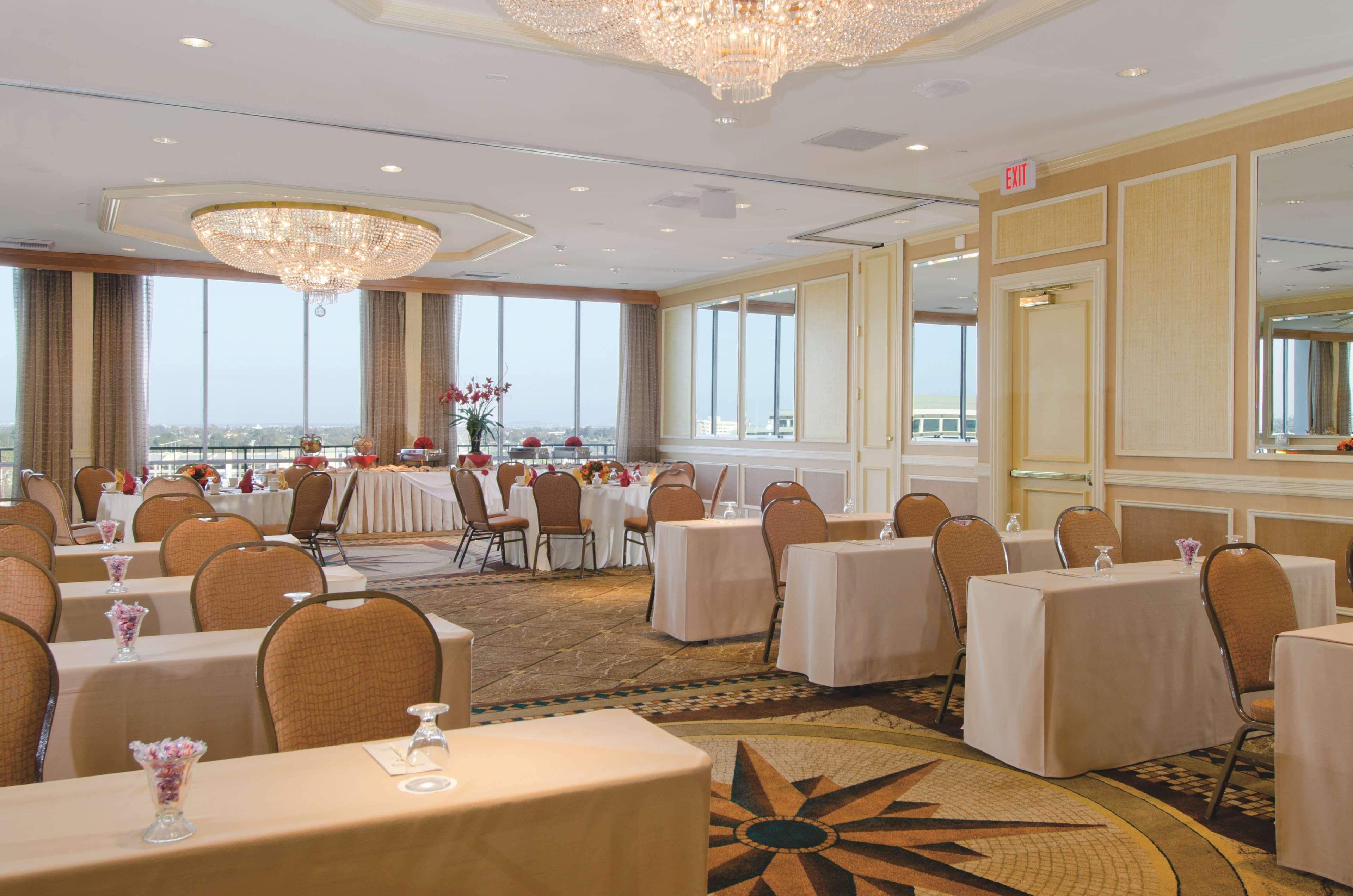 Hotel Doubletree By Hilton Torrance - South Bay Einrichtungen foto
